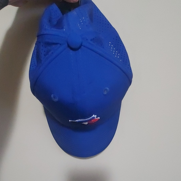 Hat - Picture 4 of 4